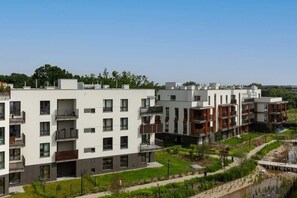 Exterior - Złoty Potok 7 Warsaw | Comfortable Studio for Two | Parking | Location Close to the Airport (Warszawa)