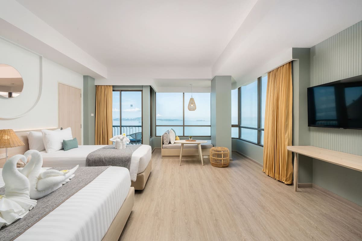 Mini Suite Ocean View Family | 객실 내 금고, 책상, 암막 커튼, 침대 시트