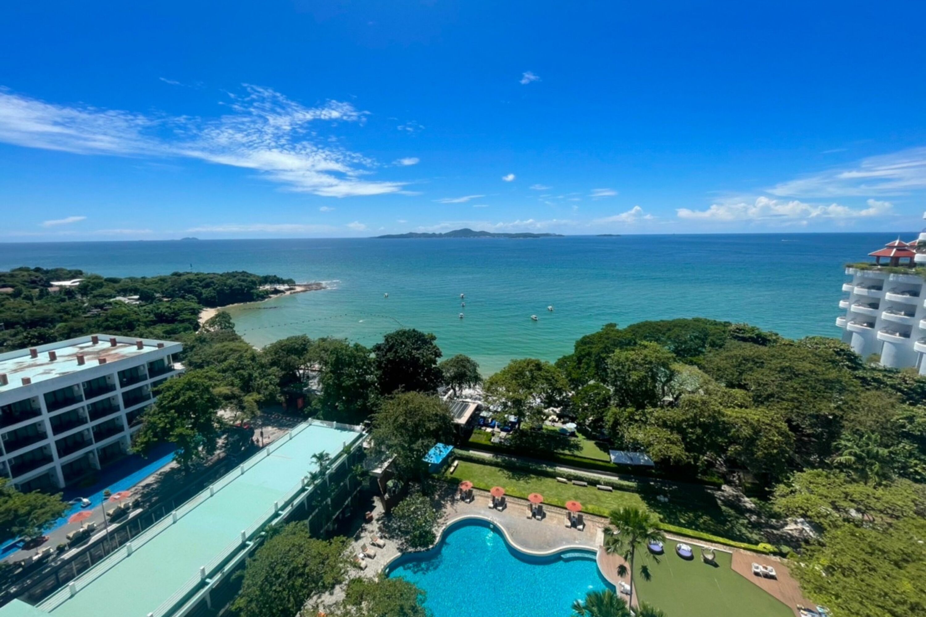 Mini Suite Seaview Family | วิวจากห้องพัก
