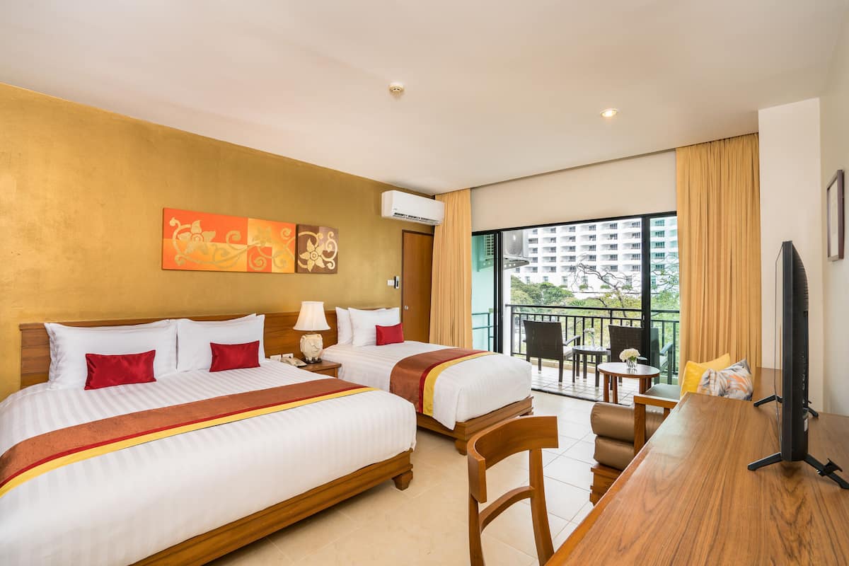 In-room safe, desk, blackout curtains, bed sheets