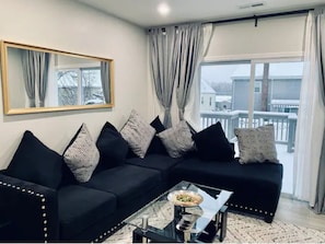 Smart TV, DVD player