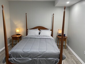 3 bedrooms, in-room safe, iron/ironing board, free WiFi