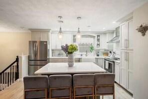 Oven, stovetop, dishwasher, toaster