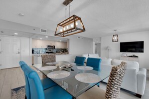 Dining - Oceanfront escape at Long Beach Resort, 2BR condo in Panama City Beach, perfect for families. (Panama City Beach)