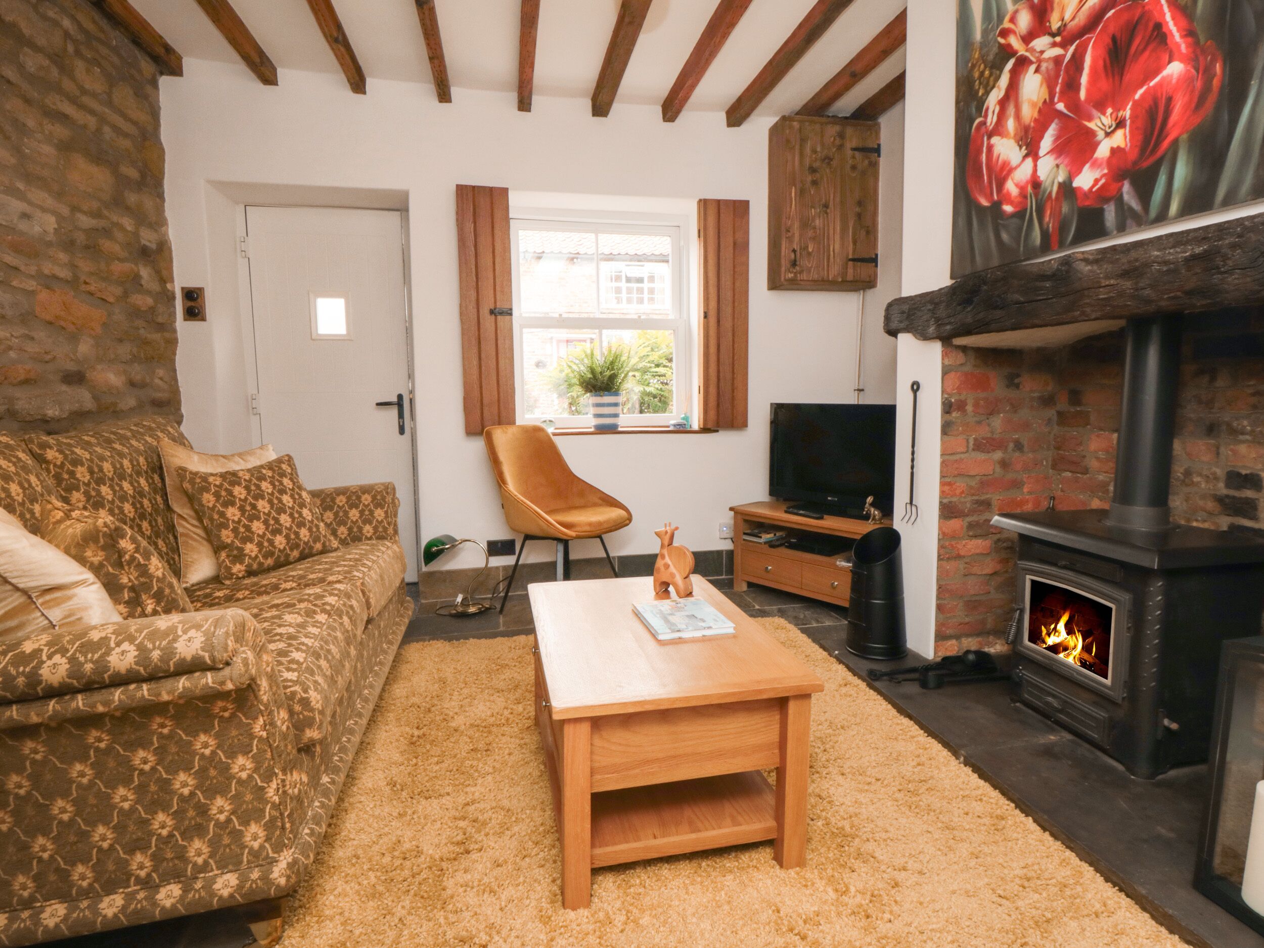 Cottage | Interior