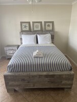 独立别墅 | 6 多间卧室、办公桌、笔记本电脑工作区、熨斗/熨衣板