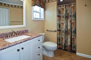 House | Bathroom