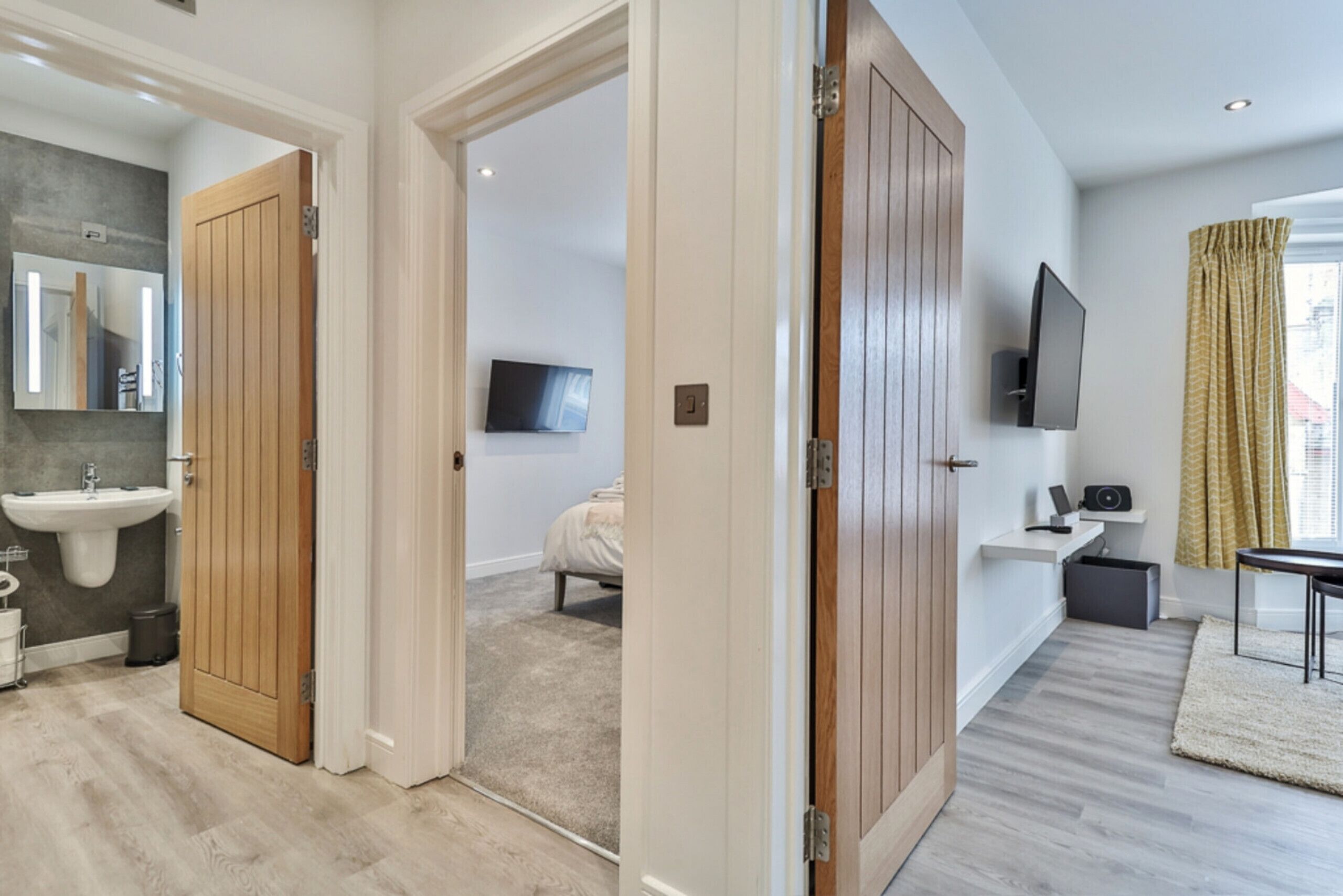 1 Schlafzimmer, Bügeleisen/Bügelbrett, Reisekinderbett, kostenloses WLAN