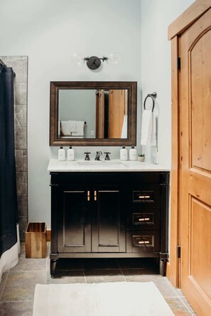 Shower, hair dryer, towels, shampoo - Prime Location | Luxurious condo | .4mi to Main St (Breckenridge)