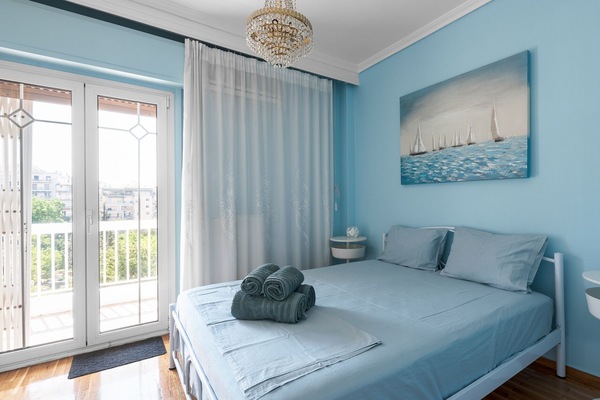 Departamento, 2 habitaciones, balcón, vista al mar | Espacio para trabajar con laptop y insonorización