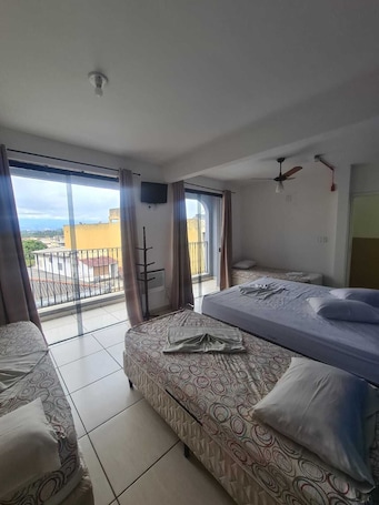 Ropa de cama hipoalergénica, wifi gratis y ropa de cama