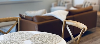 Bluewater Zen - Downtown Traverse City Condo
