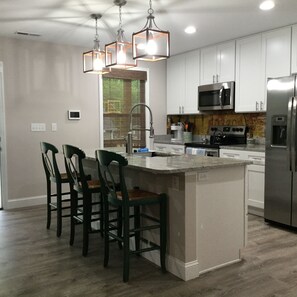 Fridge, microwave, oven, stovetop - Quiet & Chic 3 BR Cottage w/ Private Garden Near Downtown Asheville (Asheville)