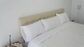1 habitación y caja de seguridad en la habitación 
