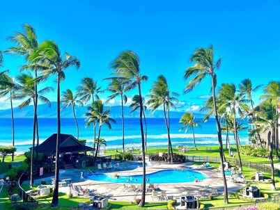 Maui Dream Getaway! Breathtaking 180°Ocean&Mtn Views, 5⭐️Location,walk everywhere