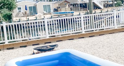 Three Bedroom Waterfront Oasis in Mystic Island! Bring your boat!