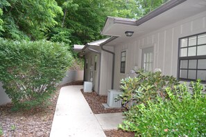 Property grounds - Morning Glory Villa at Mill Creek Country Club (Franklin)