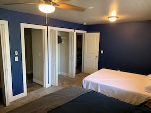 3 bedrooms, travel cot, free WiFi