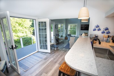 Waterfront Coastal Cottage in Kennebunk, Maine