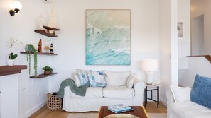 TV, fireplace - Banksia Beach House - Your Resort Style Coastal Retreat (Mollymook)