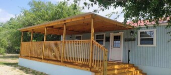 Secluded Casita on the Crystal Clear Nueces River