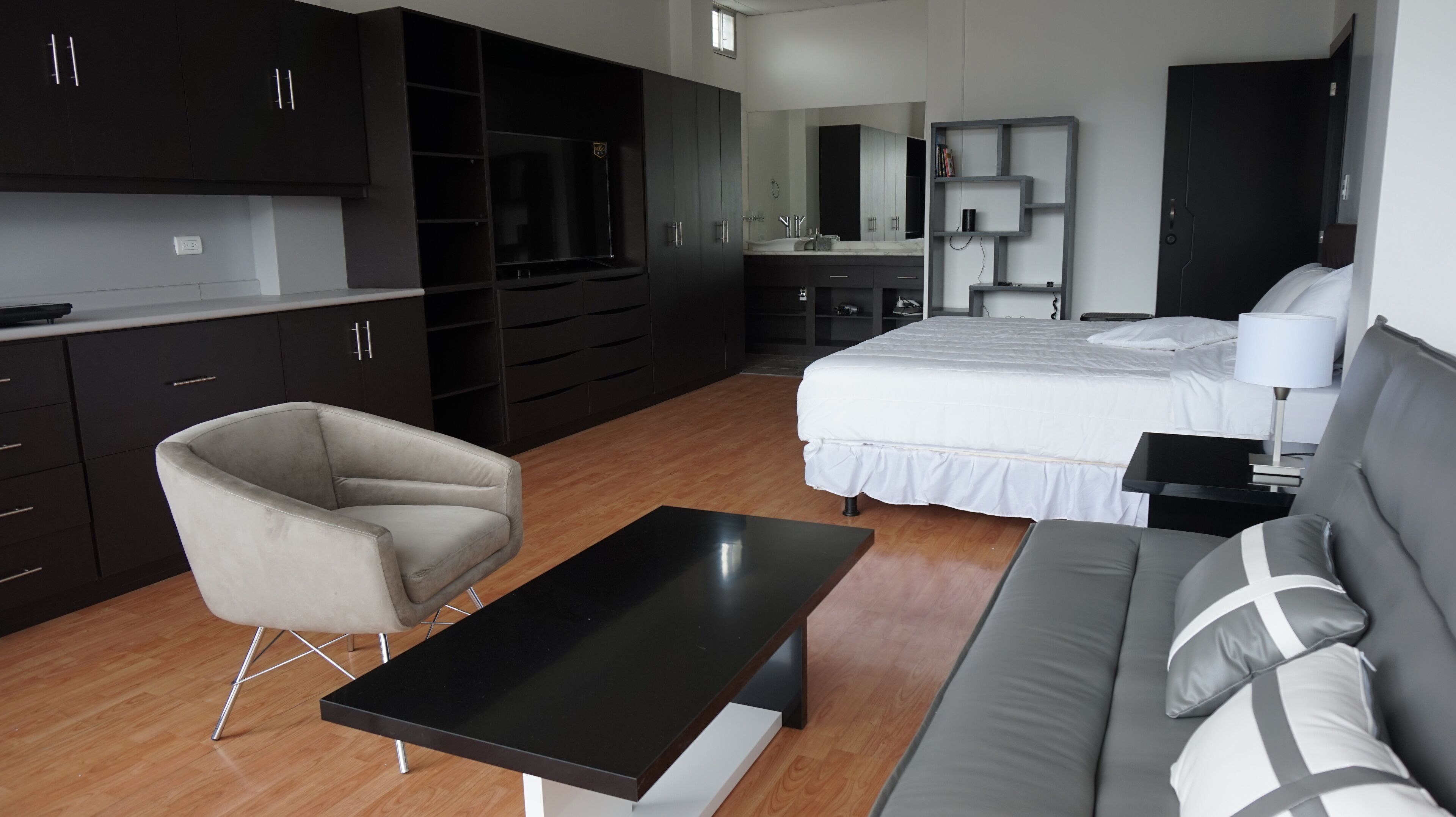 Iron/ironing board, travel crib, free WiFi, bed sheets