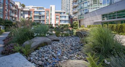 â€ïž Heart of the City â€ïž
Pool, Gym, Sauna, Parking
*Ask about LT promo pricing*