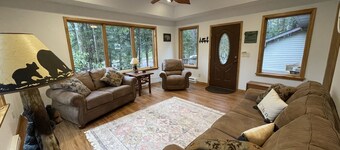Adorable & affordable! Minutes from Camelback and Kalahari!
