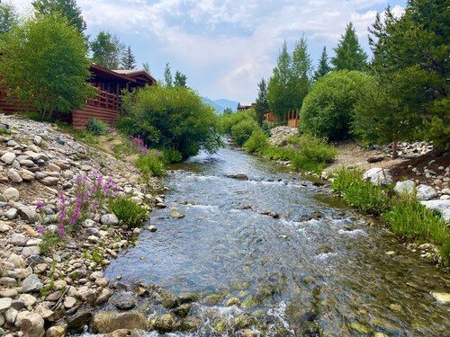 "Chardonnay Chalet"  Nestled up to National Forest