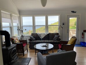 Smart TV, DVD player, computer monitors, printers - Oceanfront 3 bedroom Bungalow. in a beautiful cove just 1.5 hrs from St. John's. (Perry's Cove)