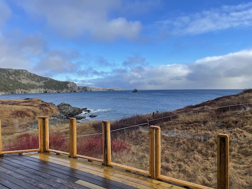 Oceanfront 3 bedroom Bungalow. in a beautiful cove just 1.5 hrs from St. John's.