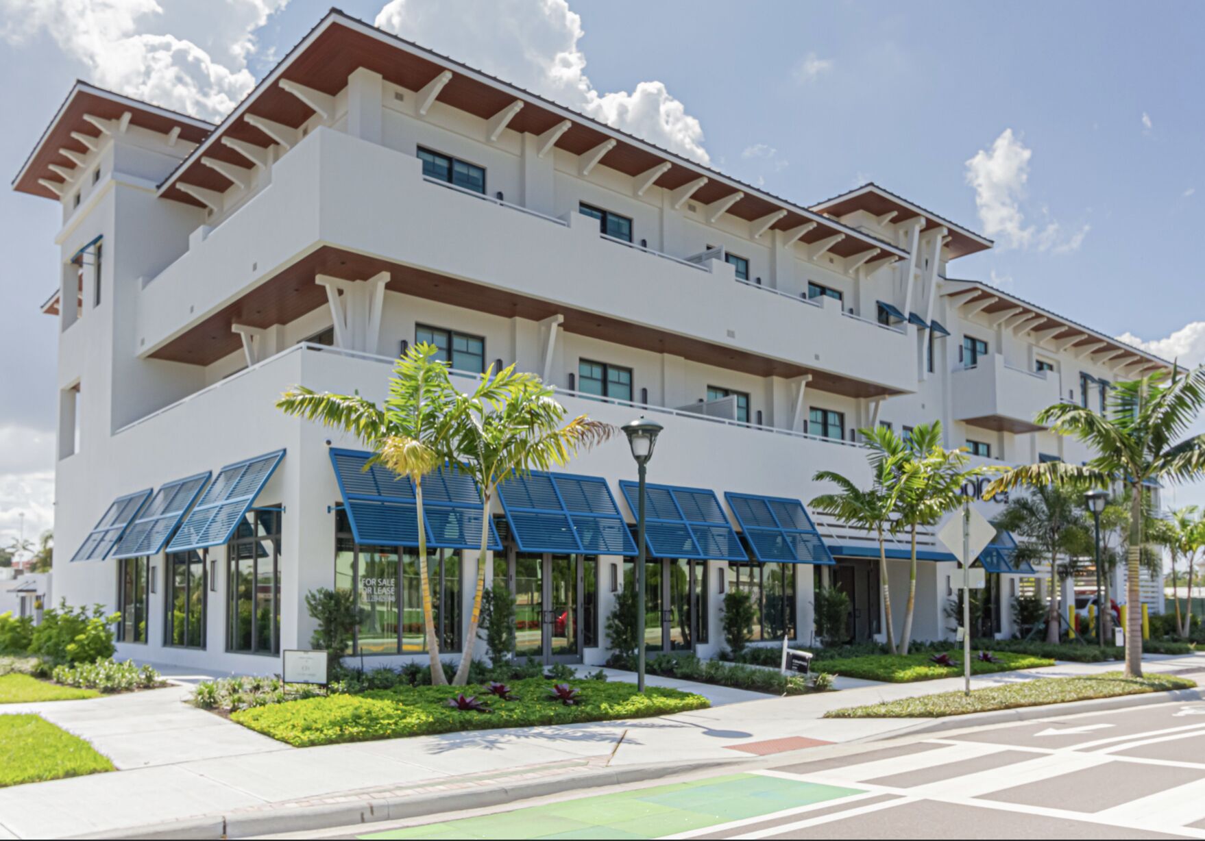 Olde Naples... New and Fabulous !
