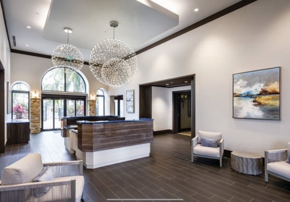 Lobby - Olde Naples... New and Fabulous ! (Naples)