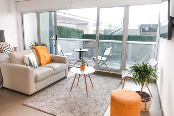 Smart TV - Cozy Studio Perfect to Home Office or Relax (San José)