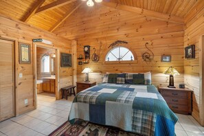 2 dormitorios, cuna de viaje, wifi gratis y ropa de cama