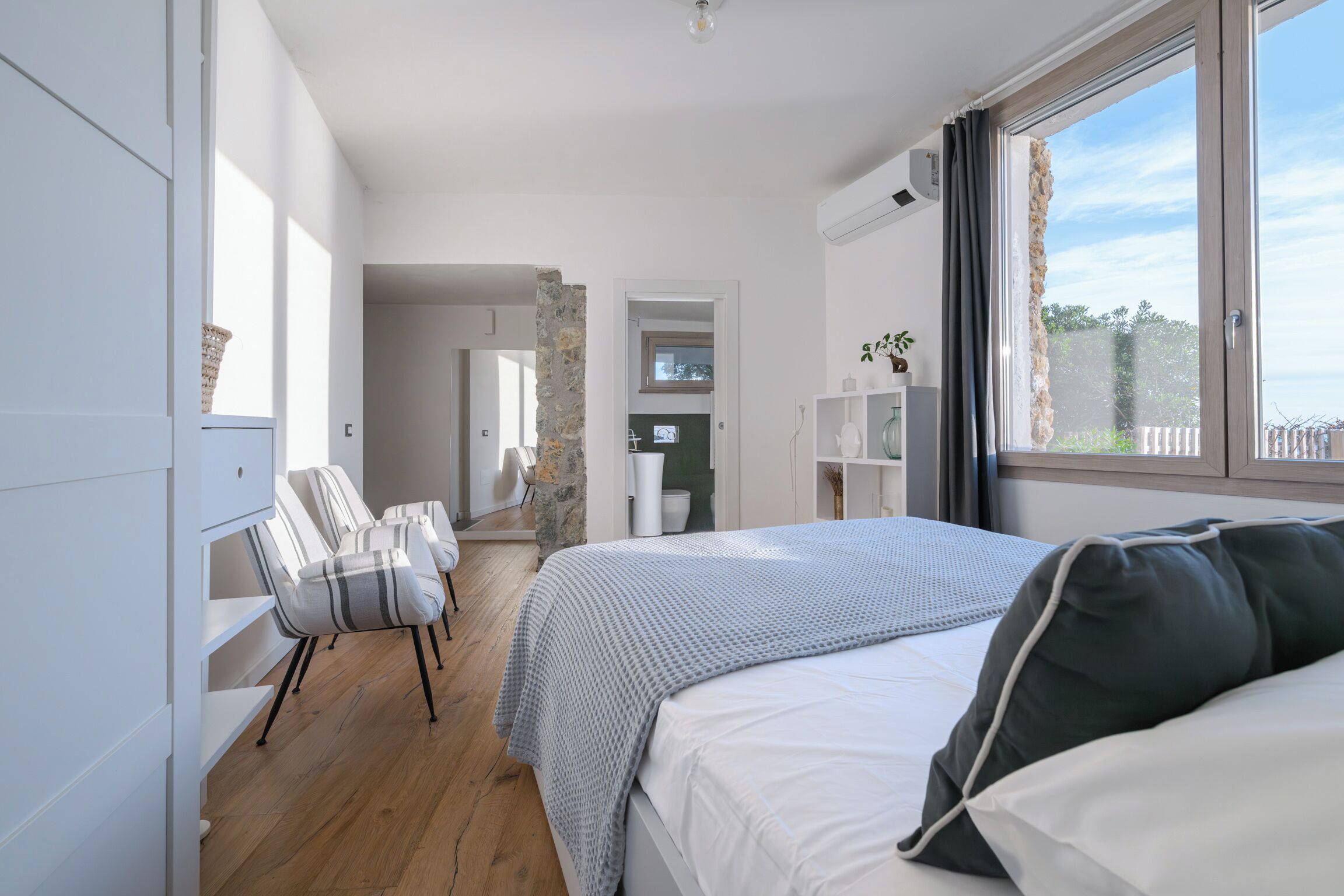 2 bedrooms, iron/ironing board, travel crib, WiFi