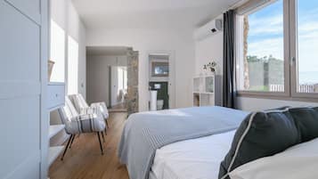 2 bedrooms, iron/ironing board, travel crib, WiFi