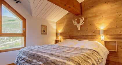 Bright chalet with 4 bedrooms and parking in La Plagne