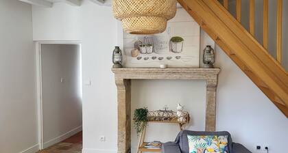 Charming Village House near Le Mans: Private Parking, Garden, 3 Bedrooms, Pet Friendly
