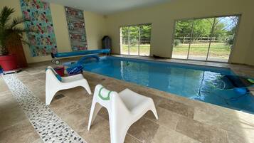 Piscine couverte, piscine chauffée