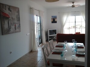 تناول الطعام