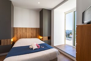 1 bedroom, iron/ironing board, free WiFi, bed sheets - VUE DES ANGES AP4238 By Riviera Holiday Homes (Niza)