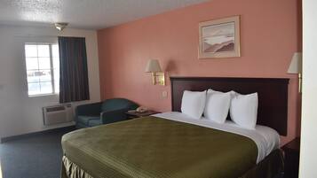 Habitación individual económica, para no fumadores | Cortinas blackout, tabla de planchar con plancha y wifi gratis