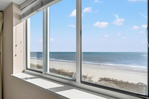 Interior - Crescent Keyes 602-4BR/3BA Oceanfront condo in Crescent Beach (North Myrtle Beach)