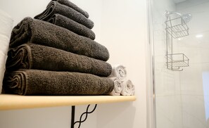 高级公寓 | 浴室 | 毛巾