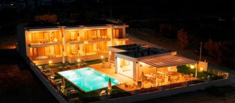 Le Grand Reve Apartments & Luxury Suites