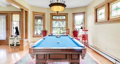 Spacious Victorian Home With Mountain Views And Lots Of Fun Extras!! by RedAwning