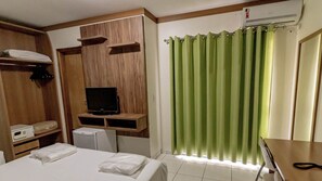 Apartment | 1 bedroom, bed sheets - GOLDEN DOLPHIN GRAND HOTEL -JC TEMPORADA (Caldas Novas)