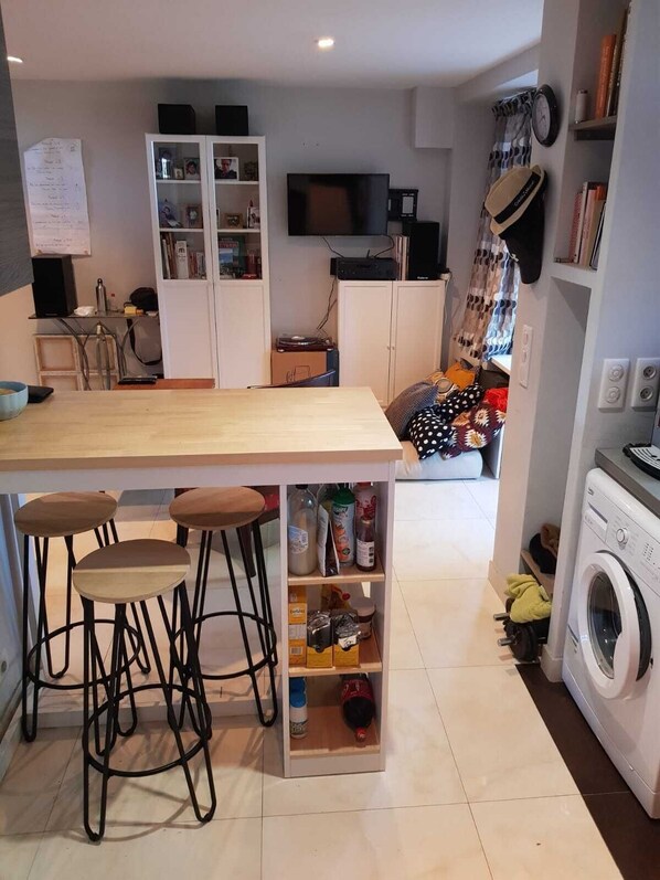 Interior - Studio 26 m2 Avec Terrasse de 22m2 à 400 m de la mer (Cagnes-sur-Mer)