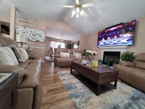 Smart TV, fireplace, computer monitors
